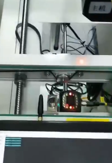 PCB電路板，接駁臺上方下方組網(wǎng)讀碼，主從機掃碼.png